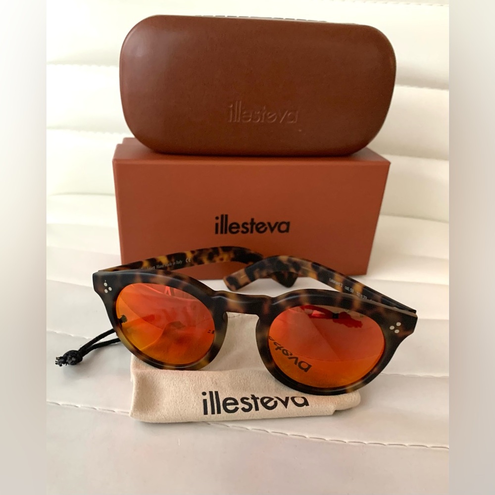 illesteva Leonard II Sunglasses NWOT